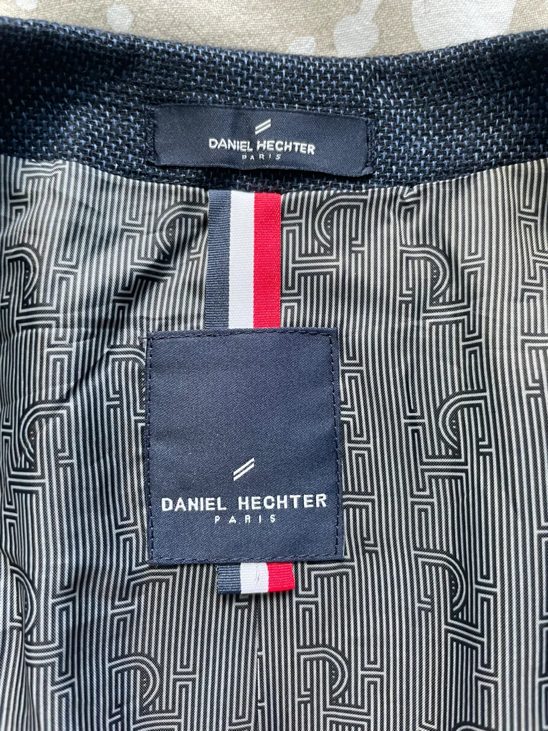 Daniel Hechter Blue Blazer Size 38 image indicator(9)