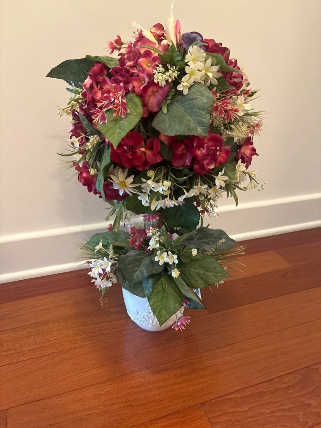 Floral Topiary in White Vase image indicator(8)