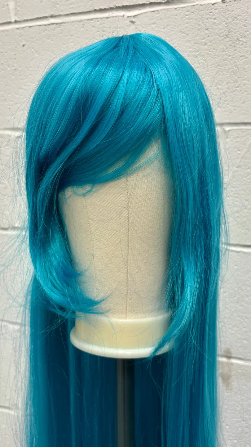 Brand new 46” long teal wig image indicator(2)