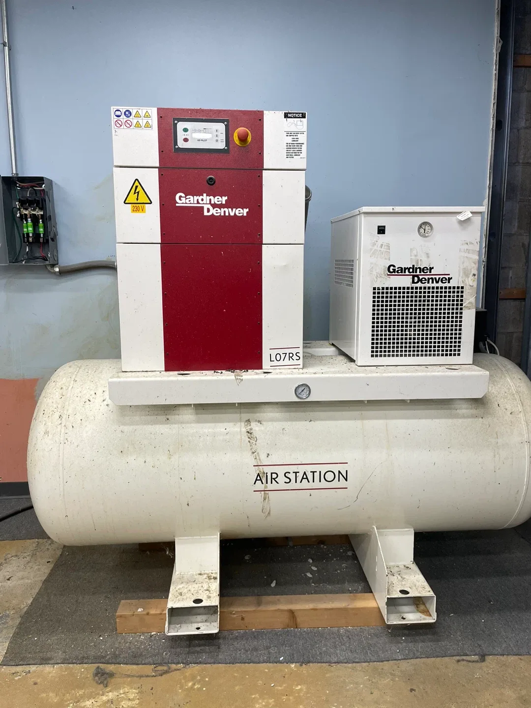 Gardner Denver Air Station L07RS image indicator(2)