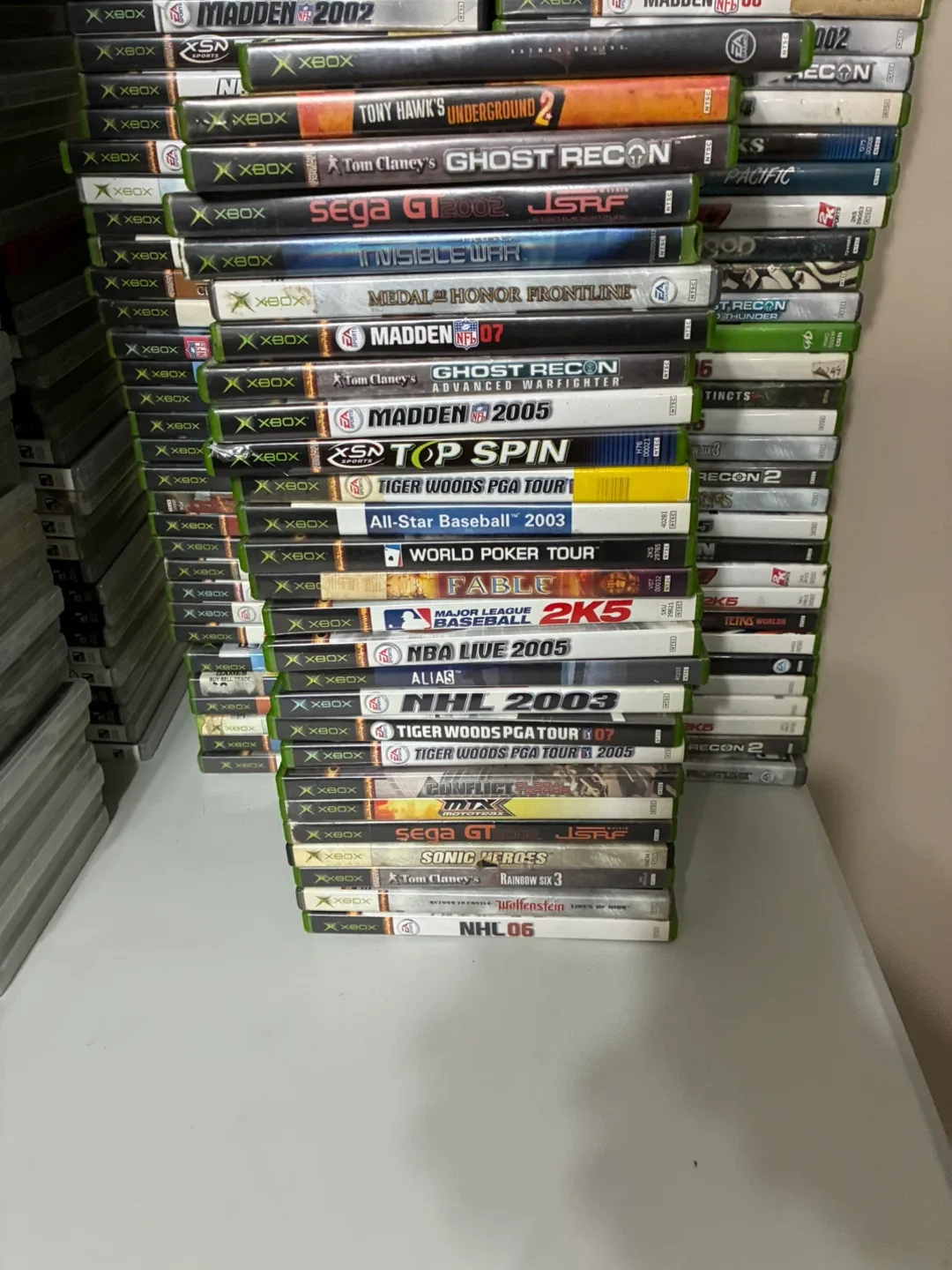 Mixed Lot of Video Games - Xbox, Wii, Xbox 360 image indicator(3)