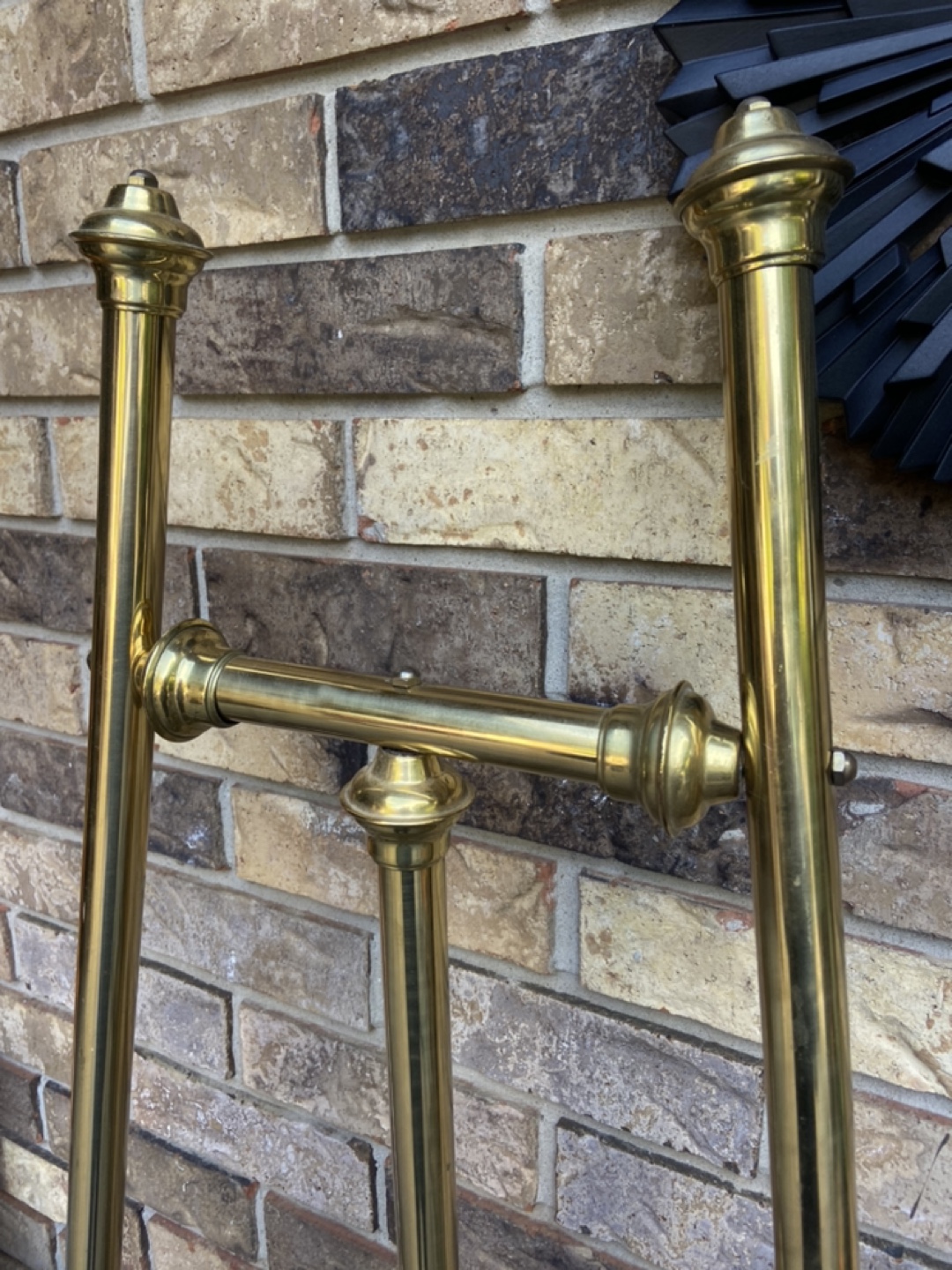 Vintage Gold Easel Stand - photo 2
