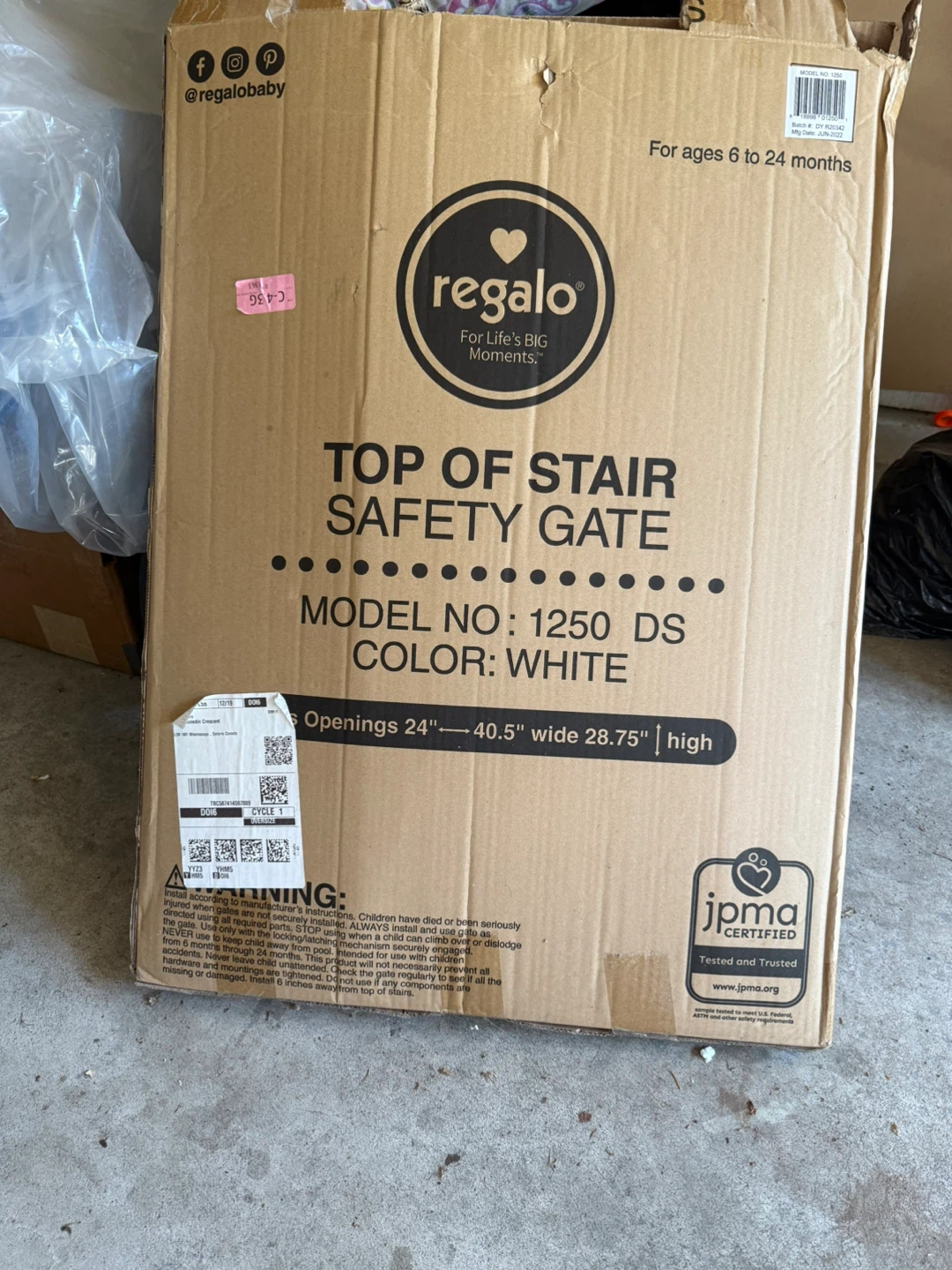 Regalo Top of Stair Safety Gate - White - photo 3