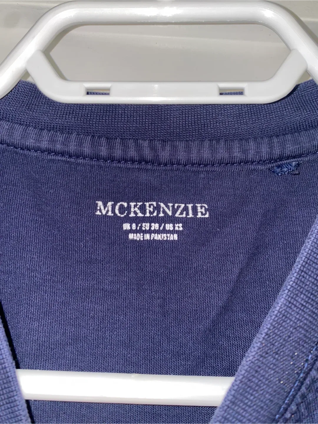 McKenzie Blue T-Shirt Size XS 🥕 image indicator(4)