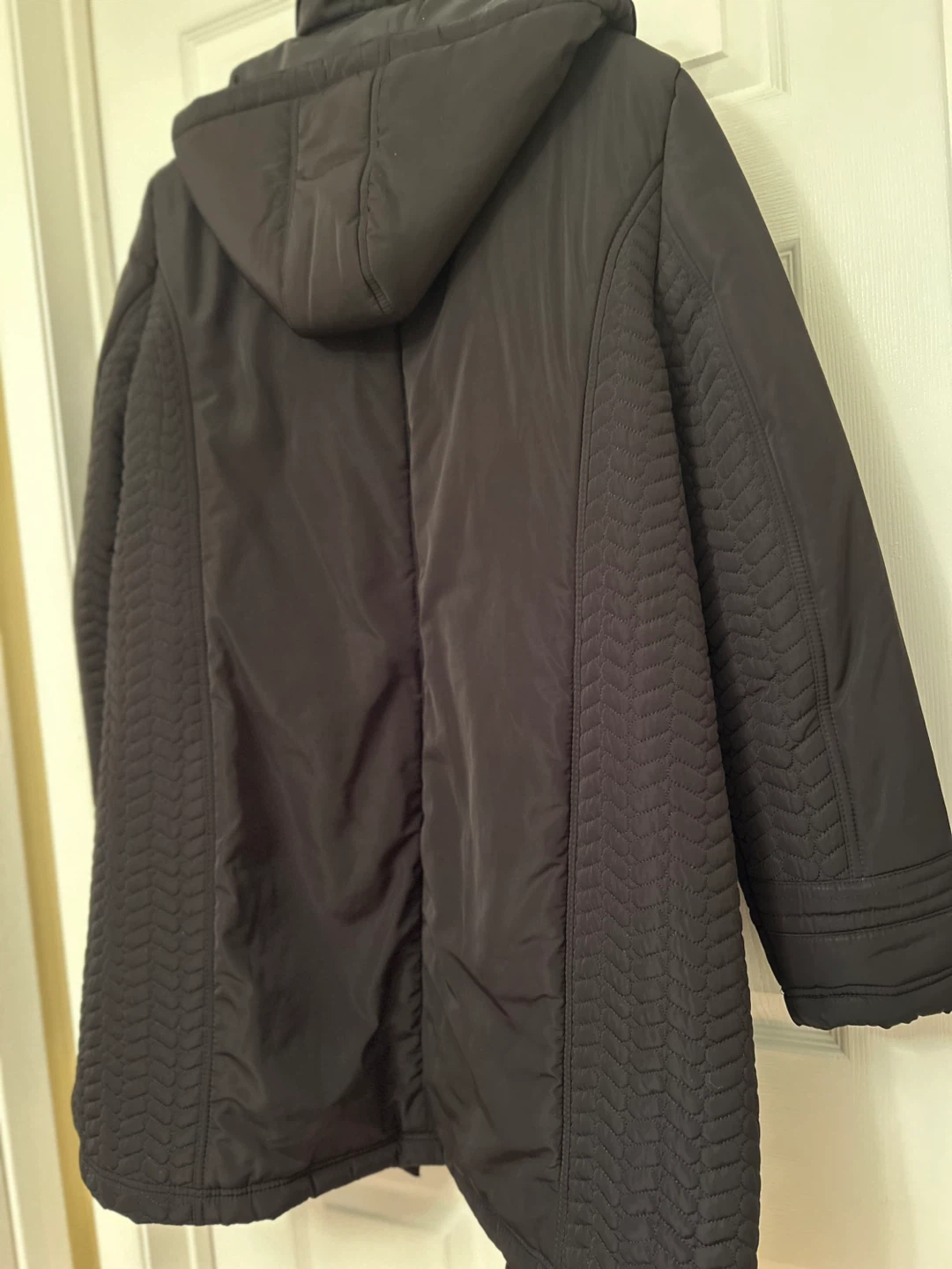 La Madona Outerwear Black Coat - Size XL - photo 5