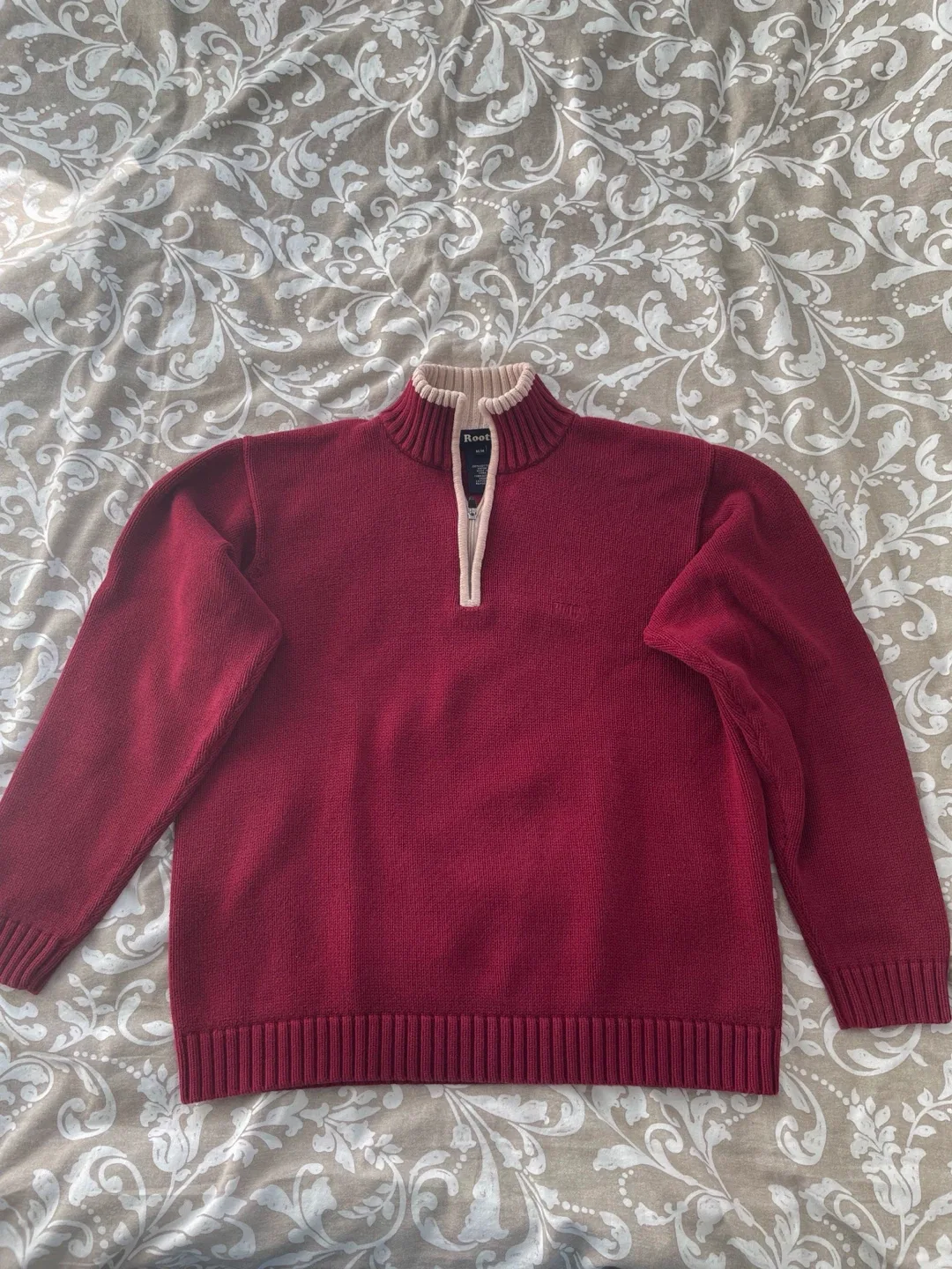 Roots 1/4 Zip Sweater - Size M