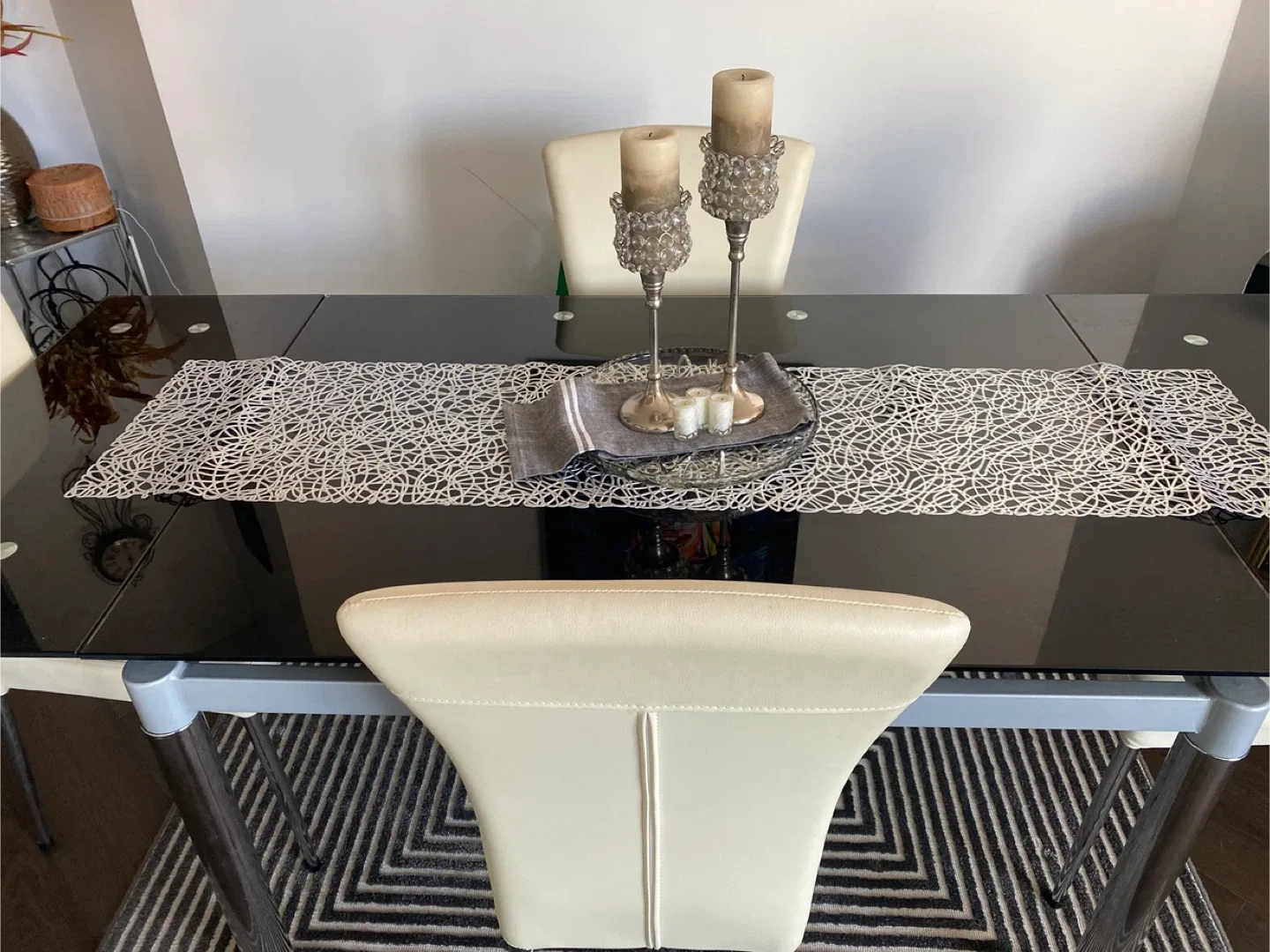 Black Glass Extendable Dining Table with Chairs image indicator(5)