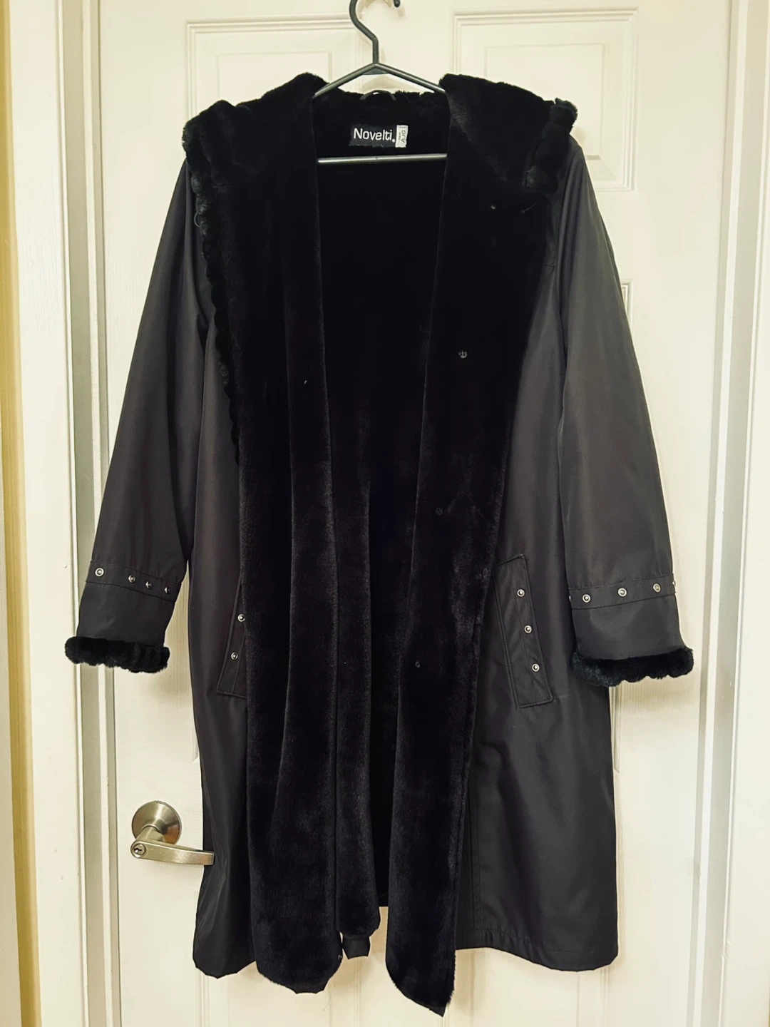 Novelti Black Winter Coat - Size 14