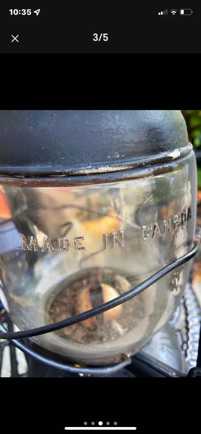 Vintage Made in Canada Lantern image indicator(3)