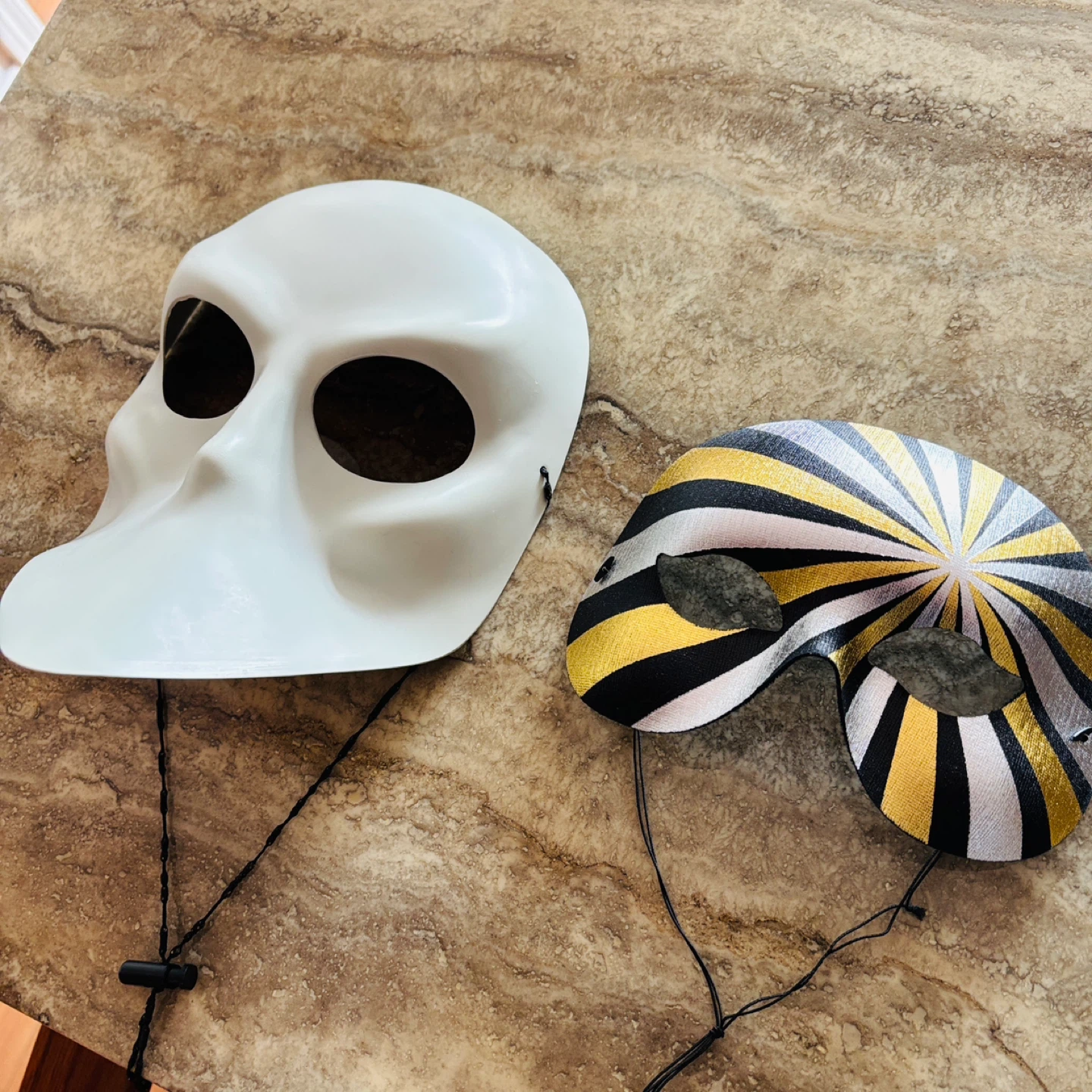 Halloween / Masquerade Masks 🥕