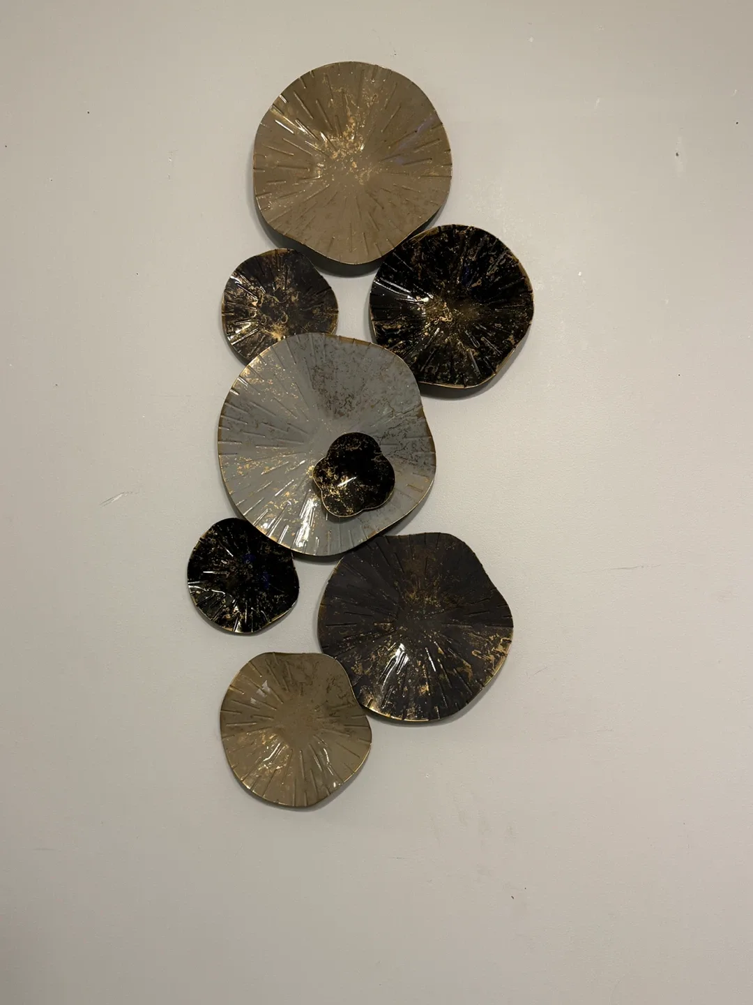 Metal Lotus Flower Wall Decor image indicator(3)