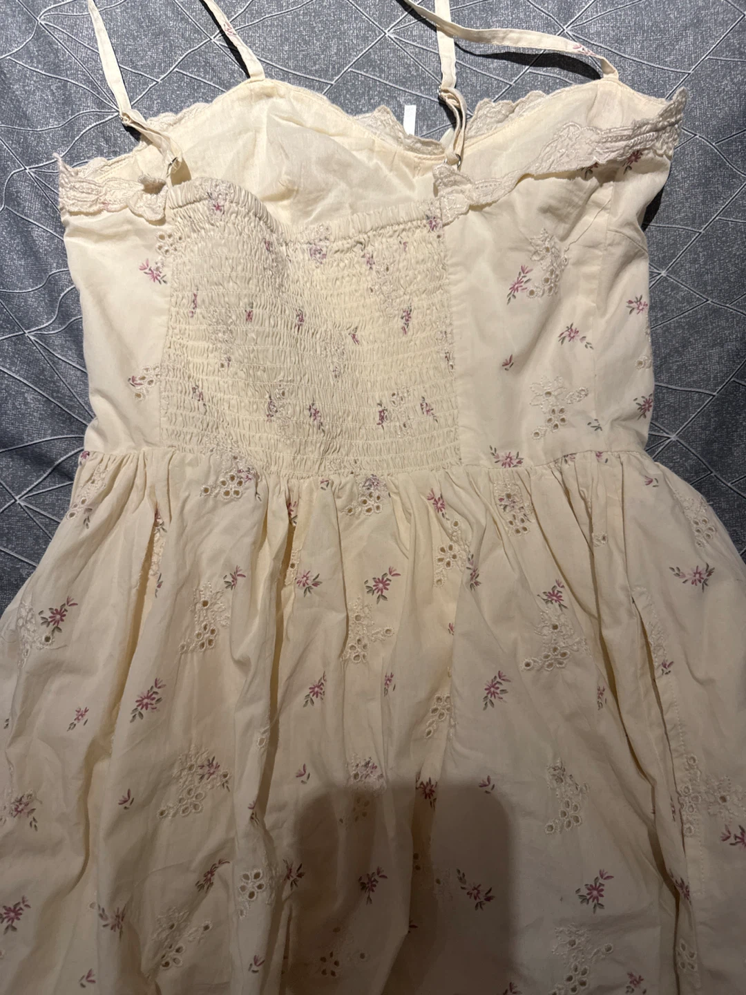 Zara XS Floral Embroidered Dress - photo 3