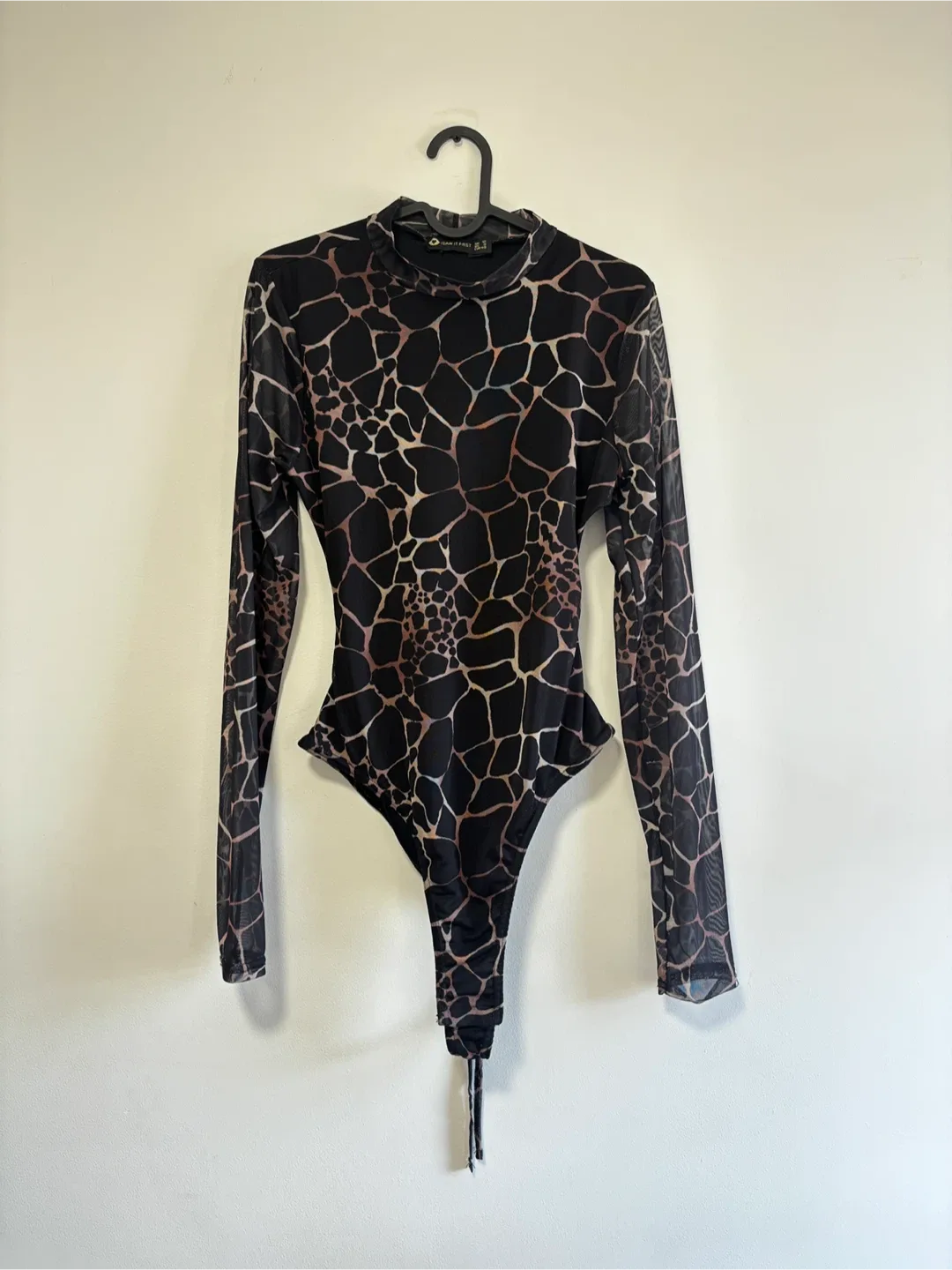 ISawItFirst Animal Print Bodysuit - Size US 8 image indicator(3)