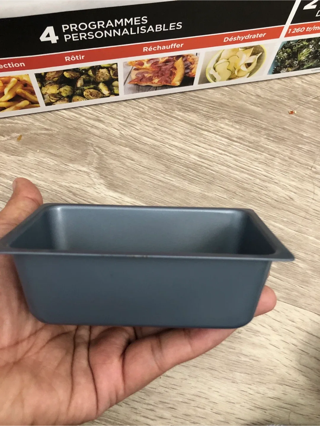 MasterChef & Betty Crocker Baking Pans image indicator(10)