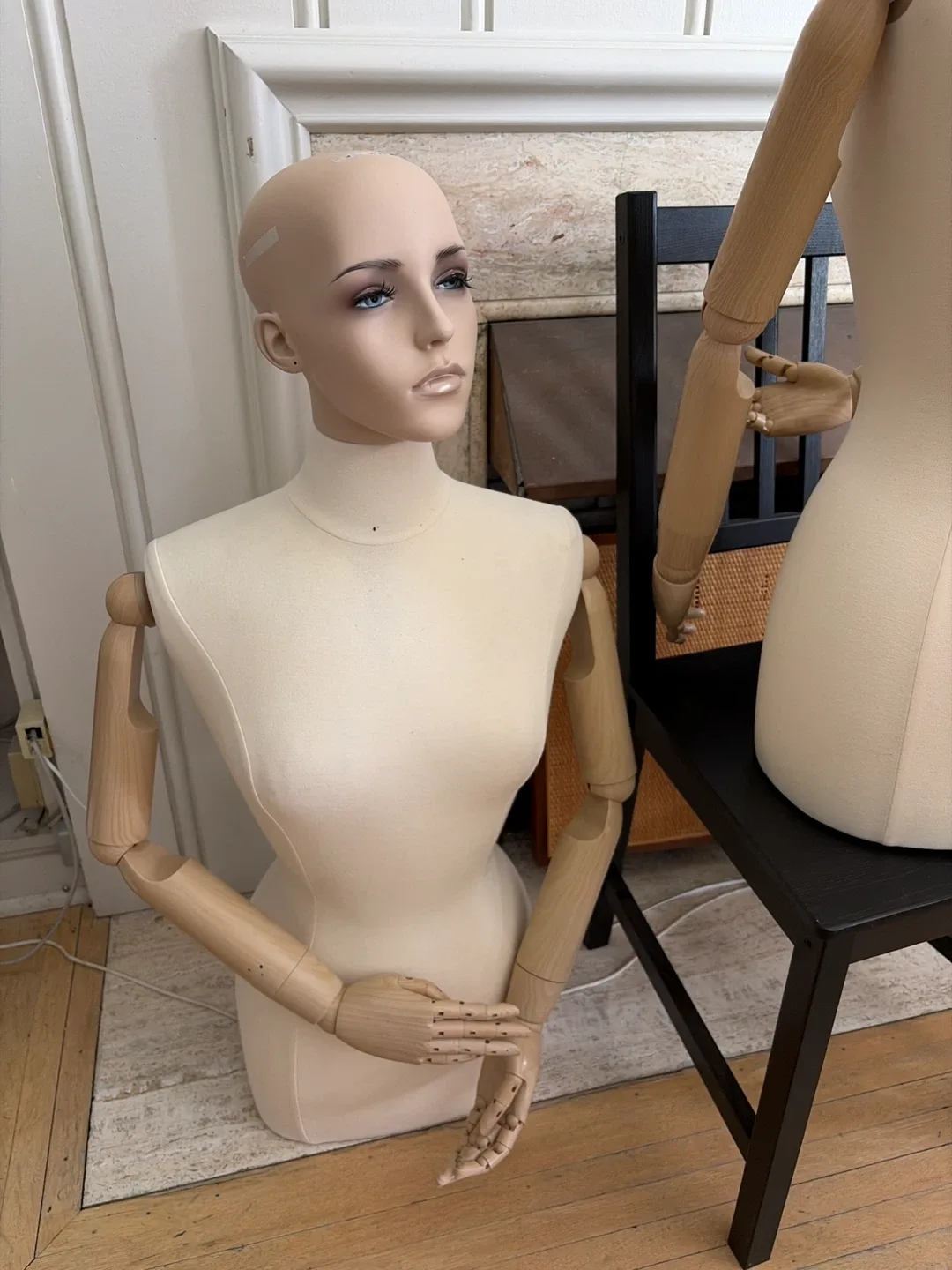 Female Mannequin Torso with Arms image indicator(4)