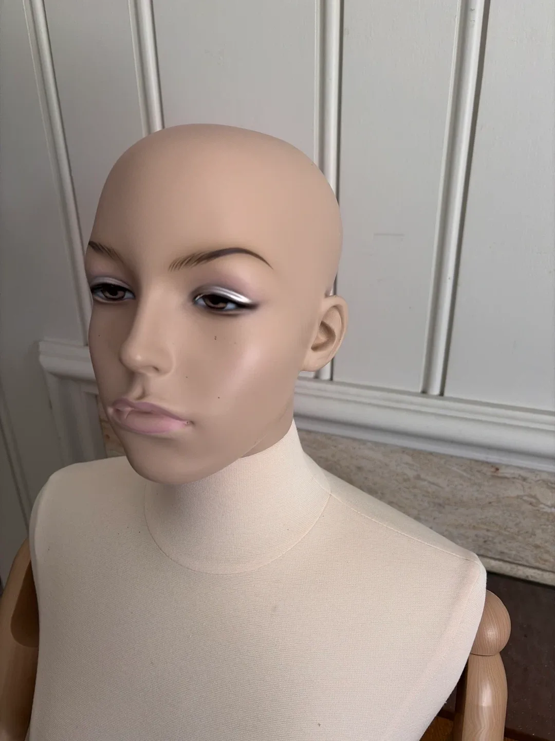 Female Mannequin Torso with Arms image indicator(2)