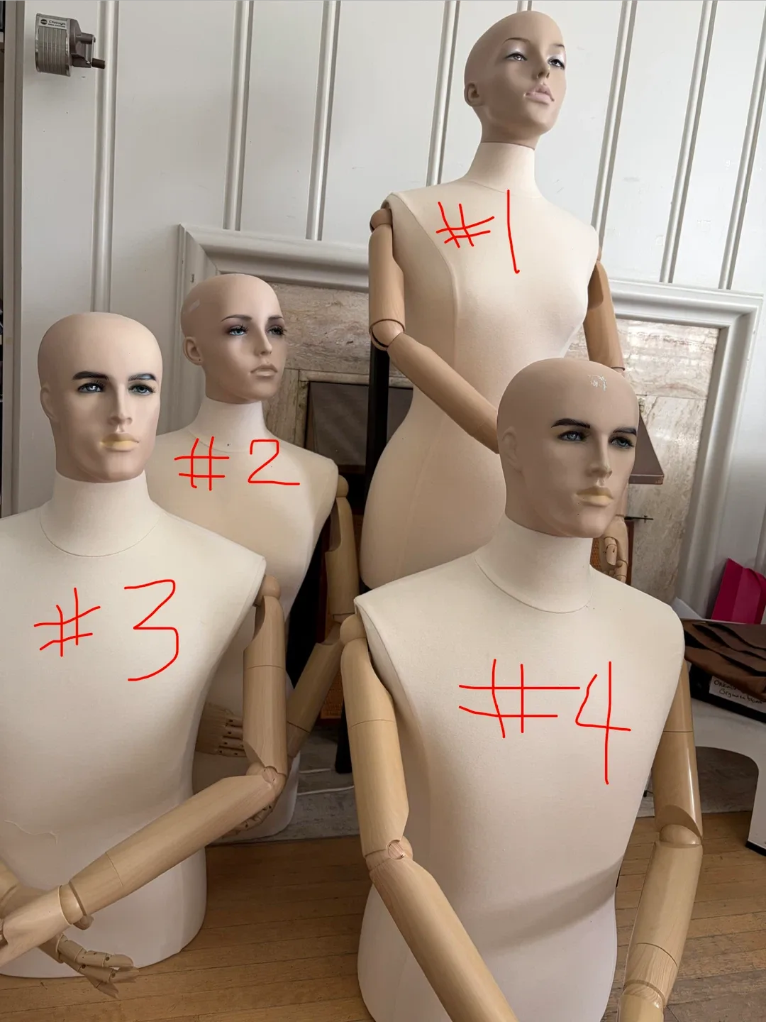 Female Mannequin Torso with Arms image indicator(10)