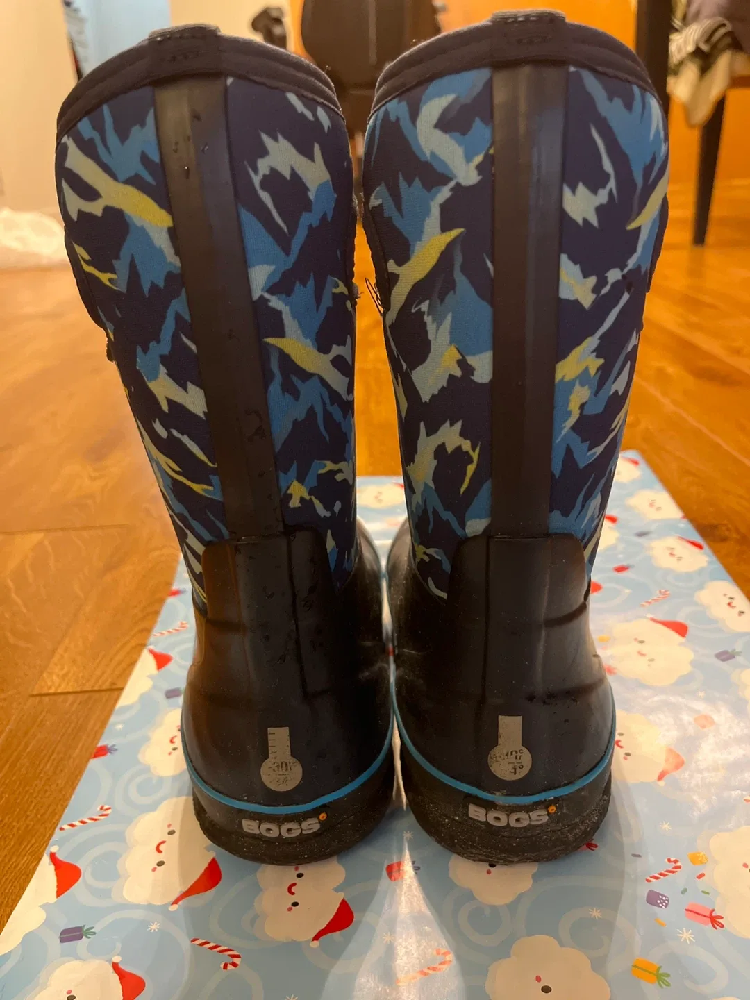 Bogs Snow/Rain Boots size 5 image indicator(3)