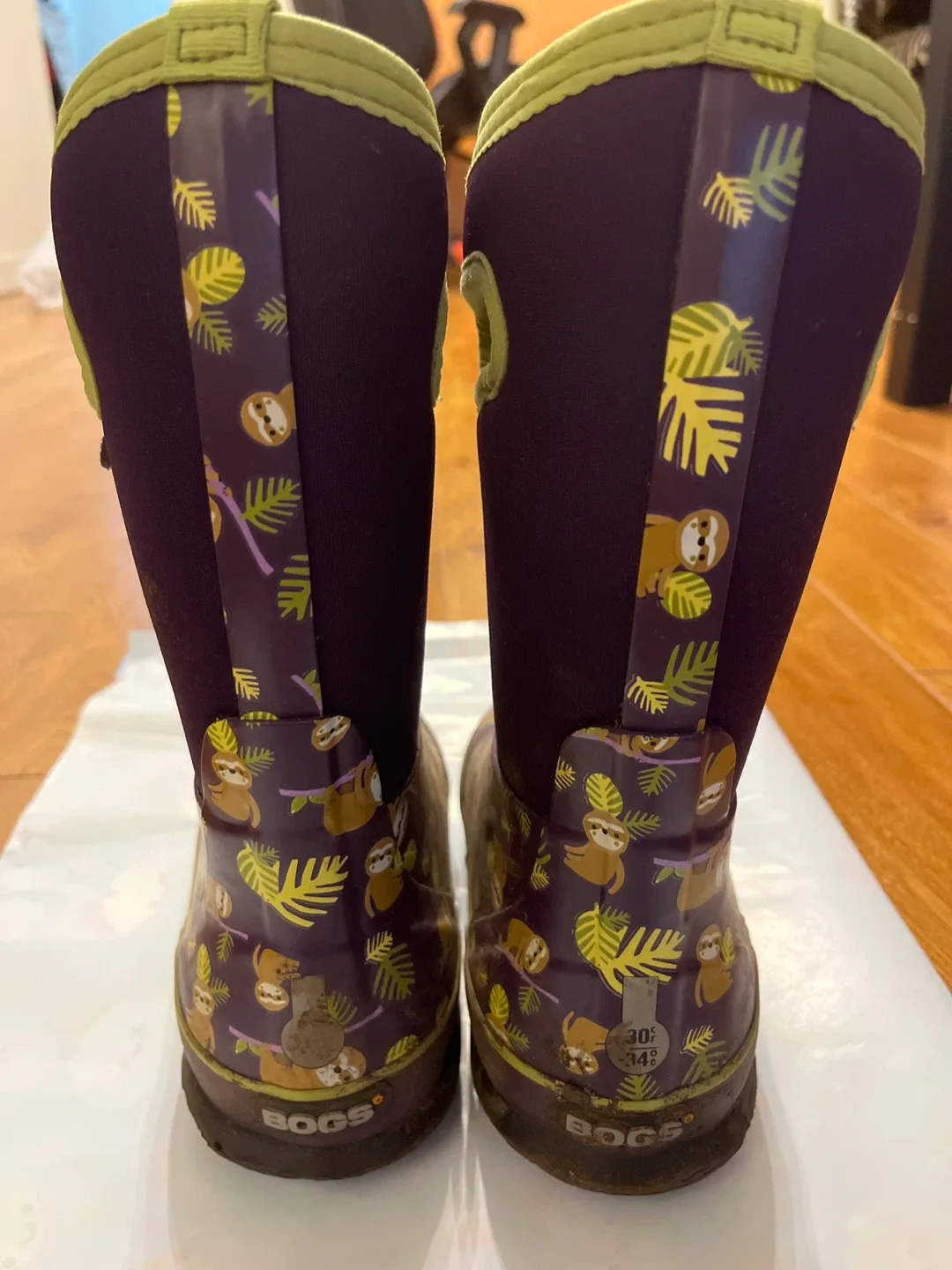 Bogs Kids Snow/Rain Boots Size 2 image indicator(3)