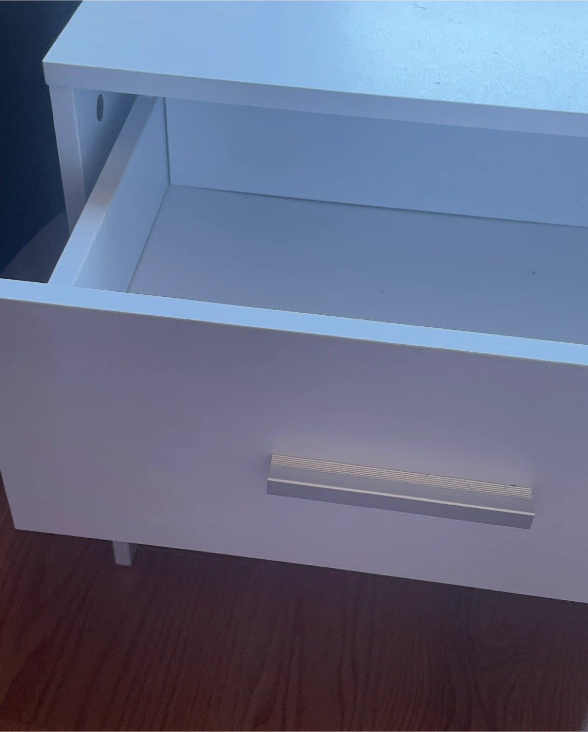 White Bedside Table with Drawer - photo 3