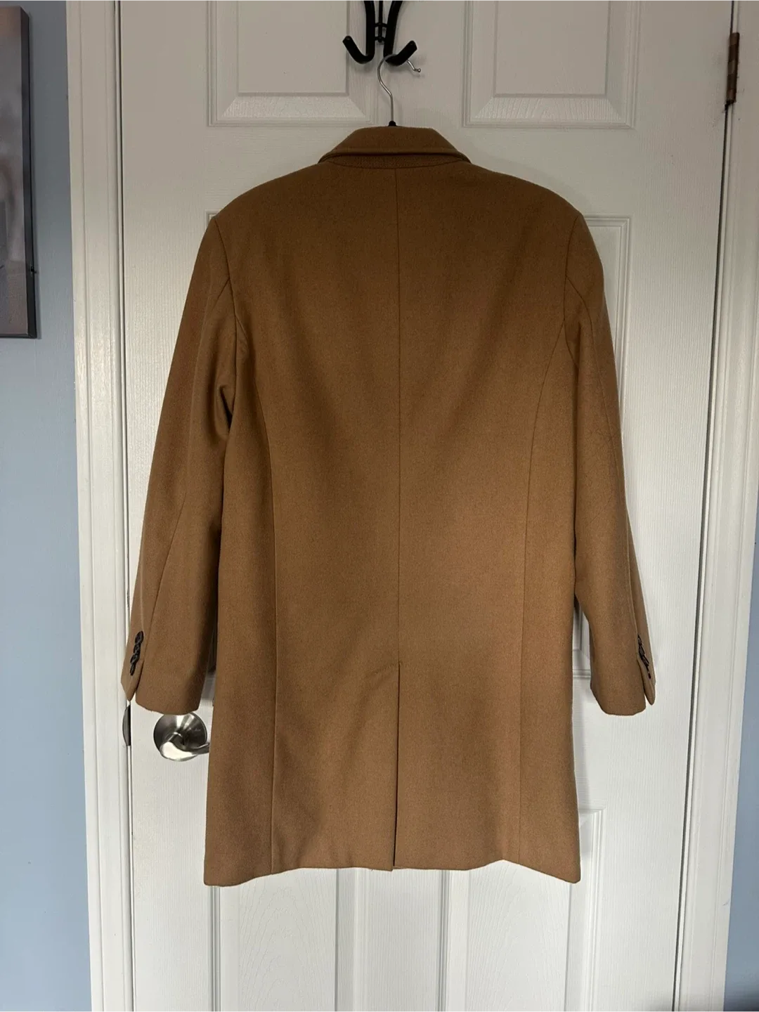 Banana Republic Men’s Wool Blend Camel Coat - Size S image indicator(3)