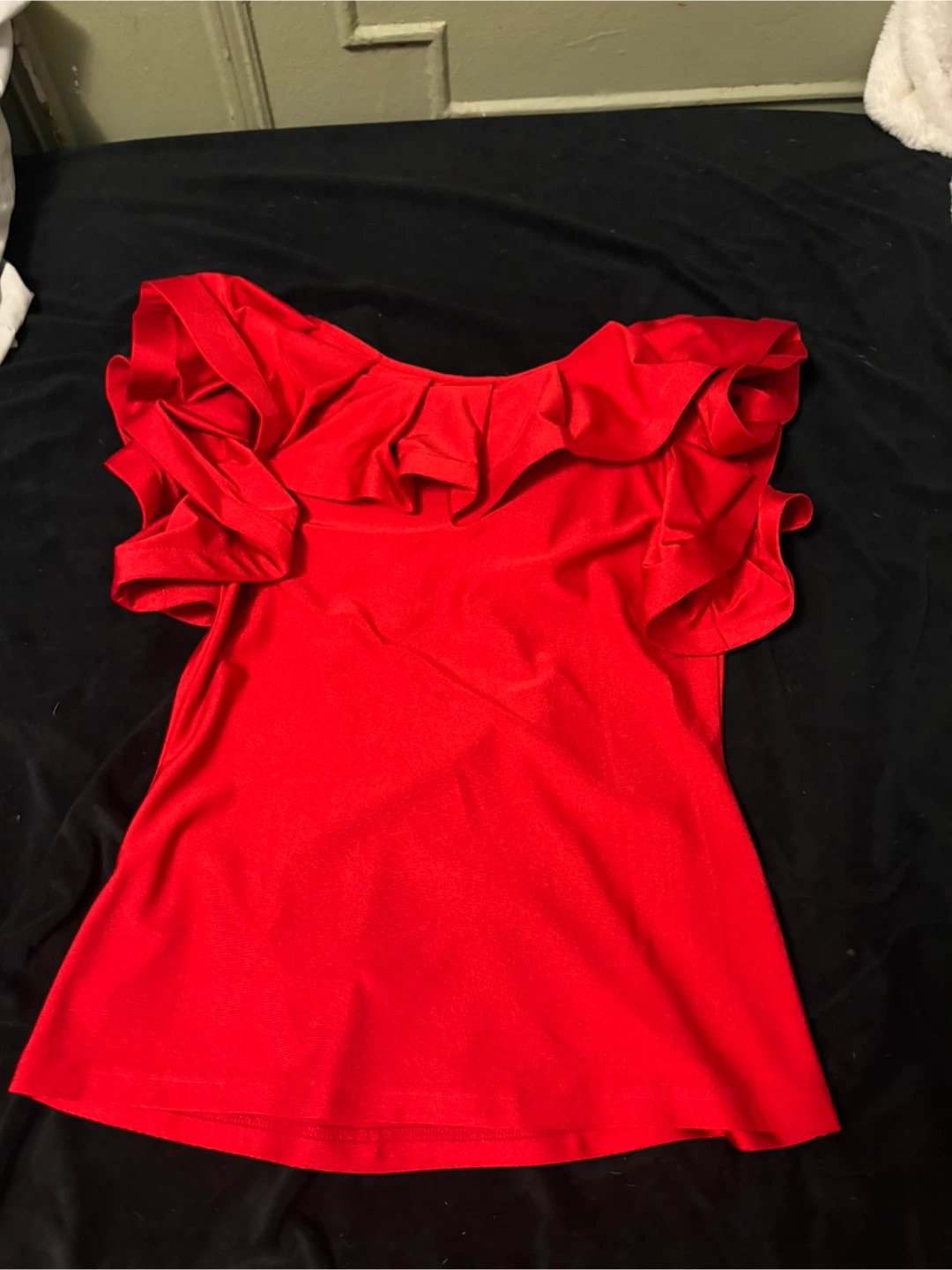 Gracia Red Ruffle Top - Size S - photo 2