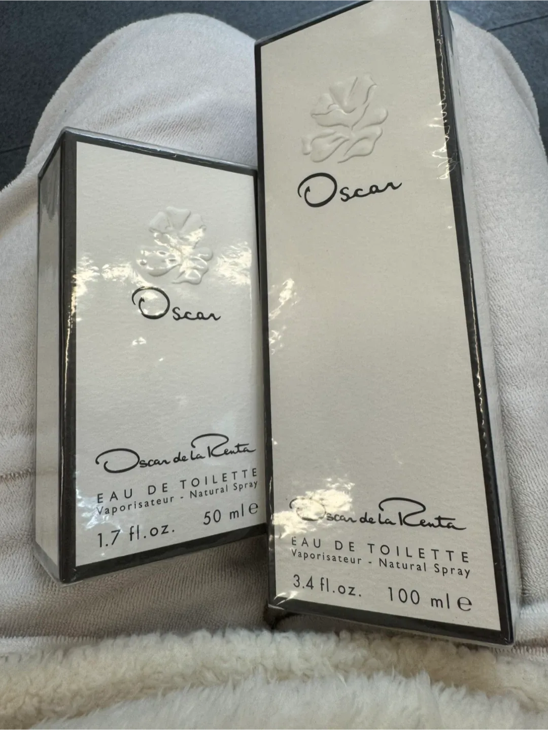 Oscar de la Renta Eau de Toilette Set image indicator(2)