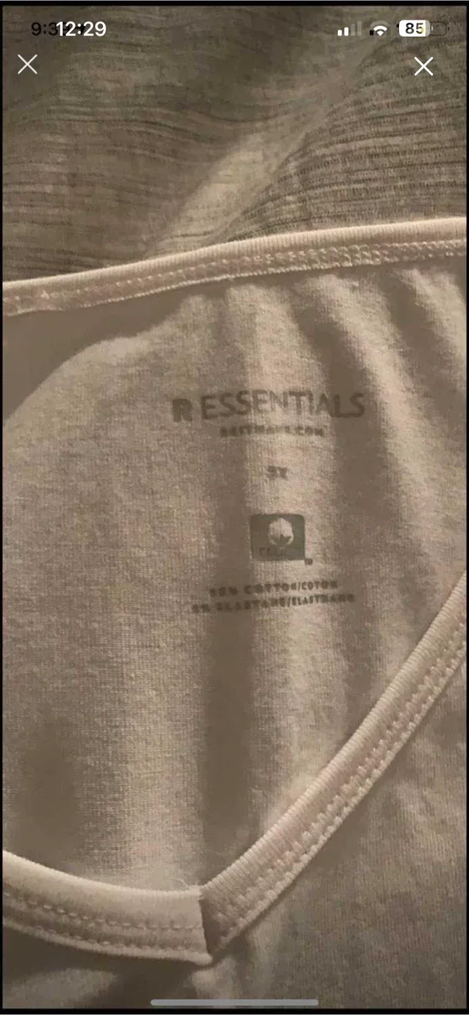 R Essentials White Tank Top - 3X image indicator(2)