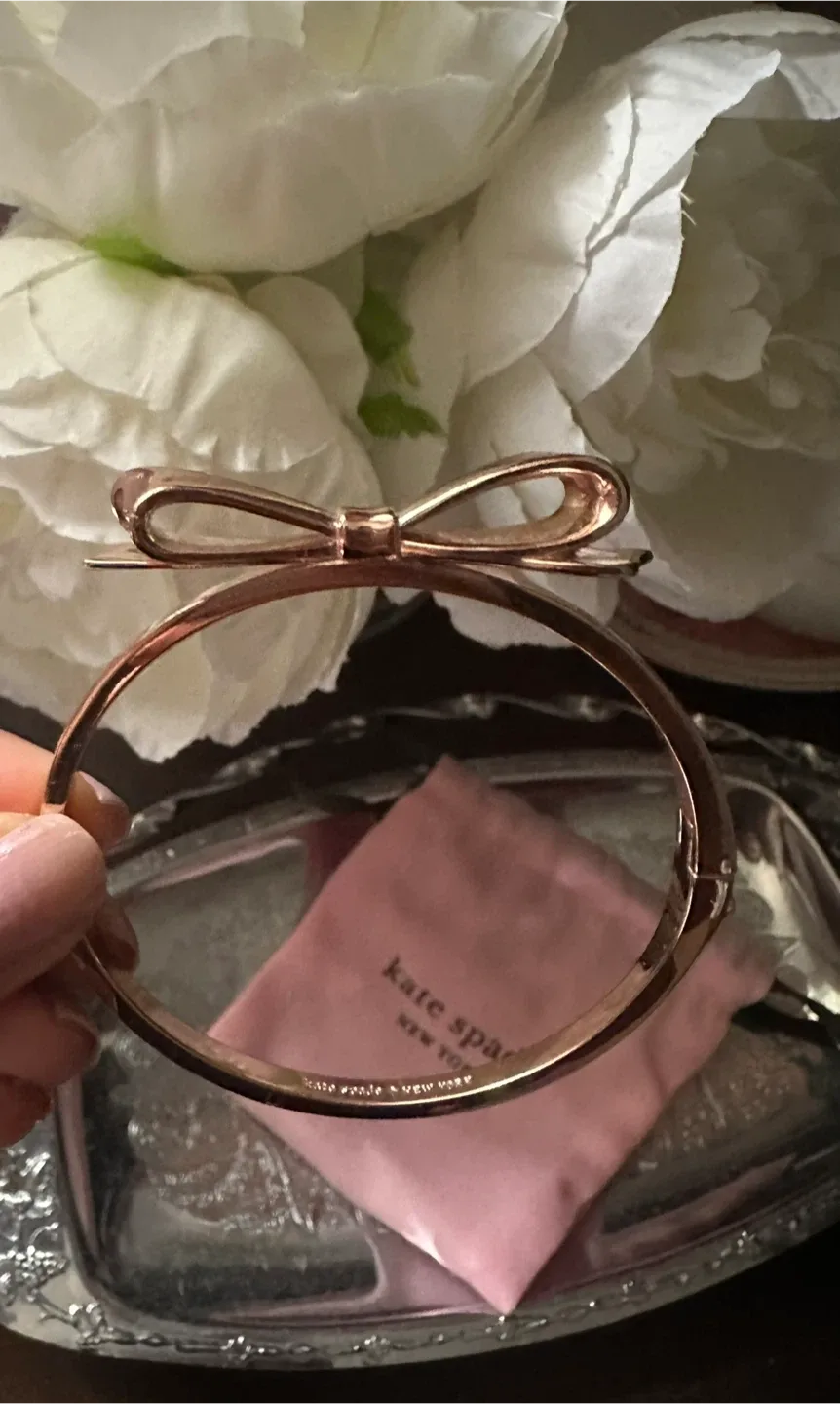 Kate Spade Bow Bangle - Rose Gold image indicator(5)