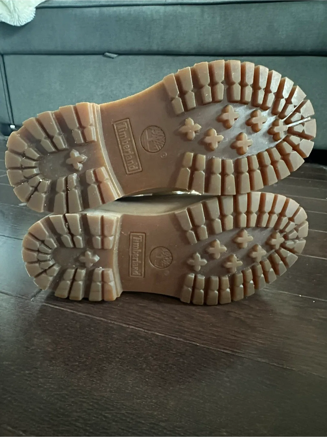 Timberland Women’s Beige Roll-Top Boots - Size 6 image indicator(6)