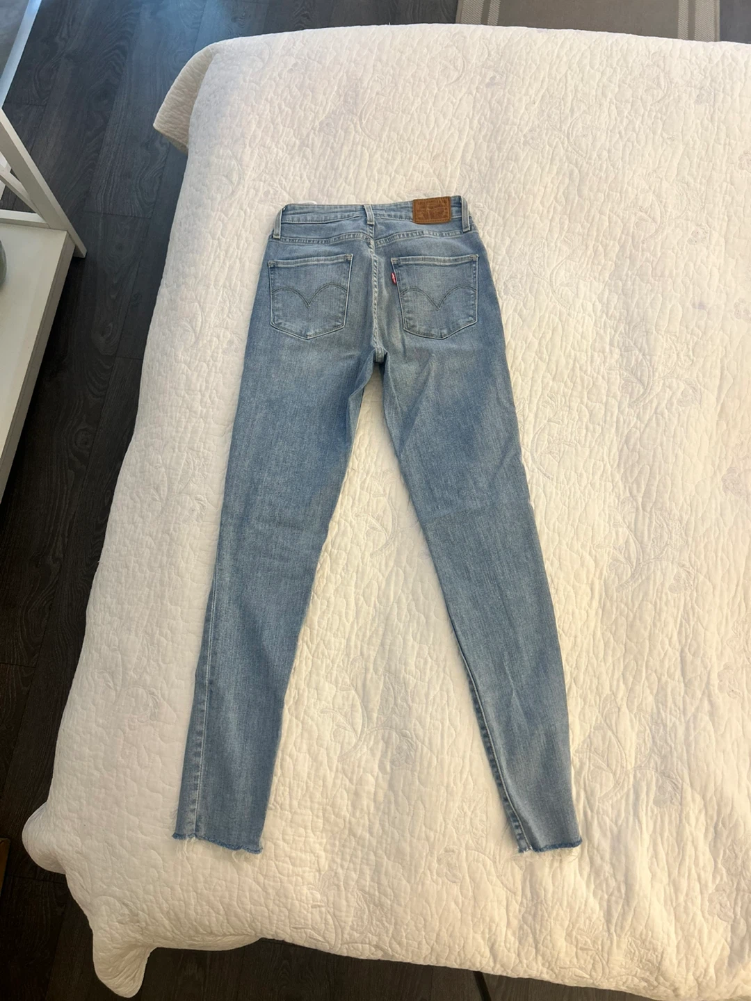 Levi's 721 High Rise Skinny Jeans Size: W25/L30 - photo 2