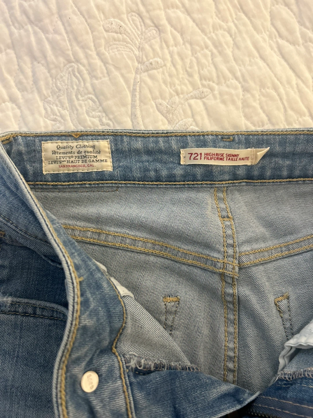 Levi's 721 High Rise Skinny Jeans Size: W25/L30 - photo 4