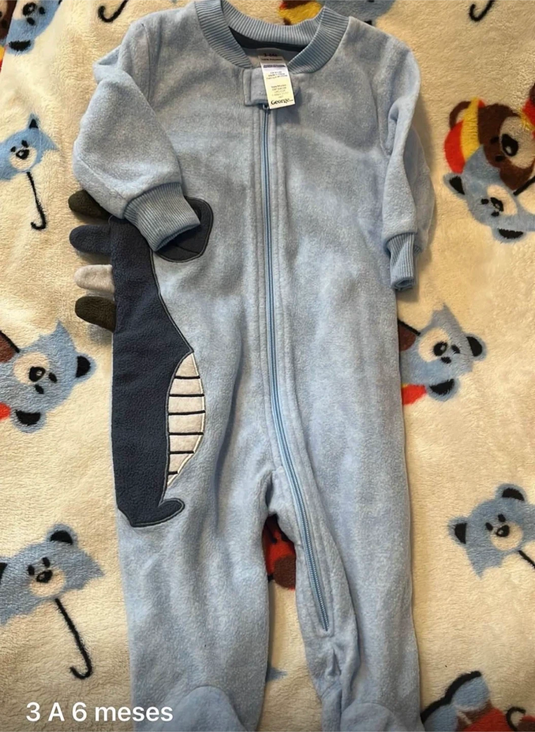 Clothes - photo 3