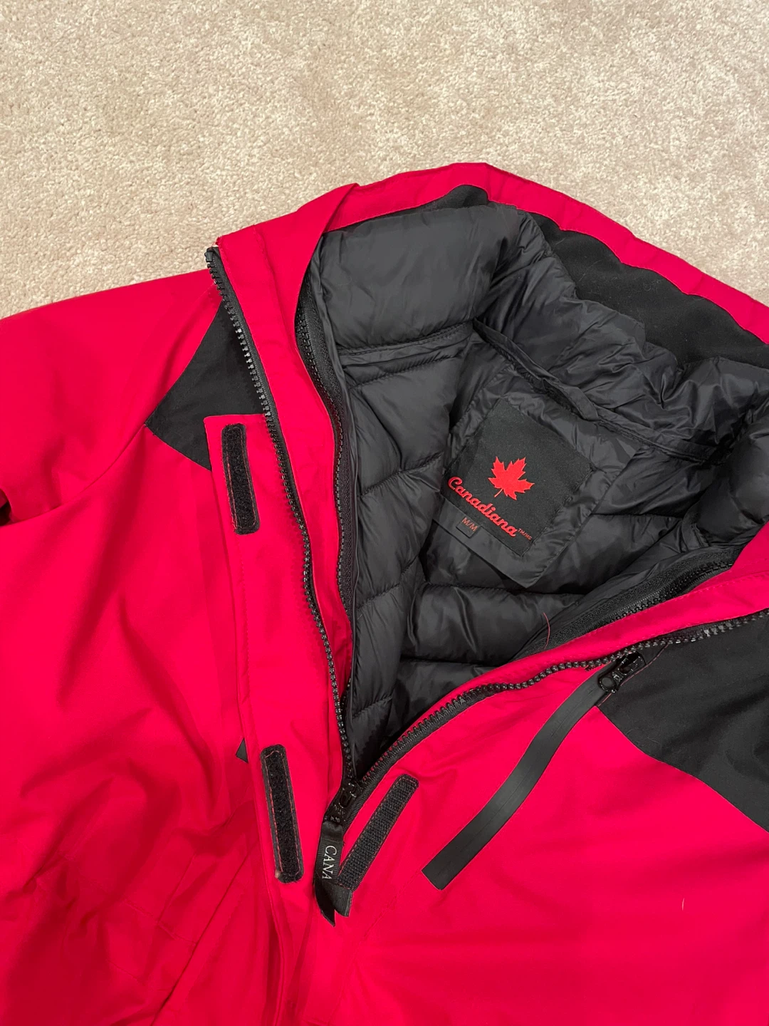 Canadiana Red Winter Jacket with detachable Black Vest (M) - photo 2