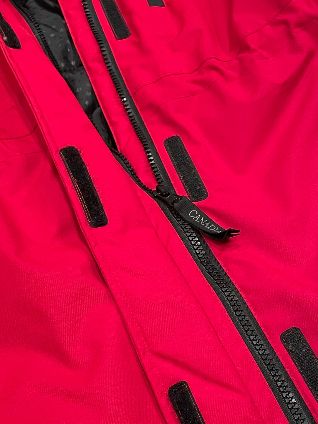 Canadiana Red Winter Jacket with detachable Black Vest (M) - photo 5