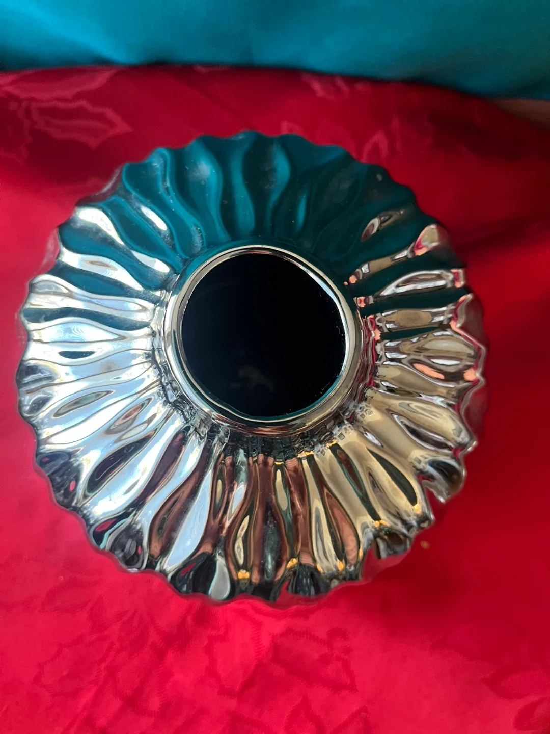 Bouclair Silver Vase image indicator(3)