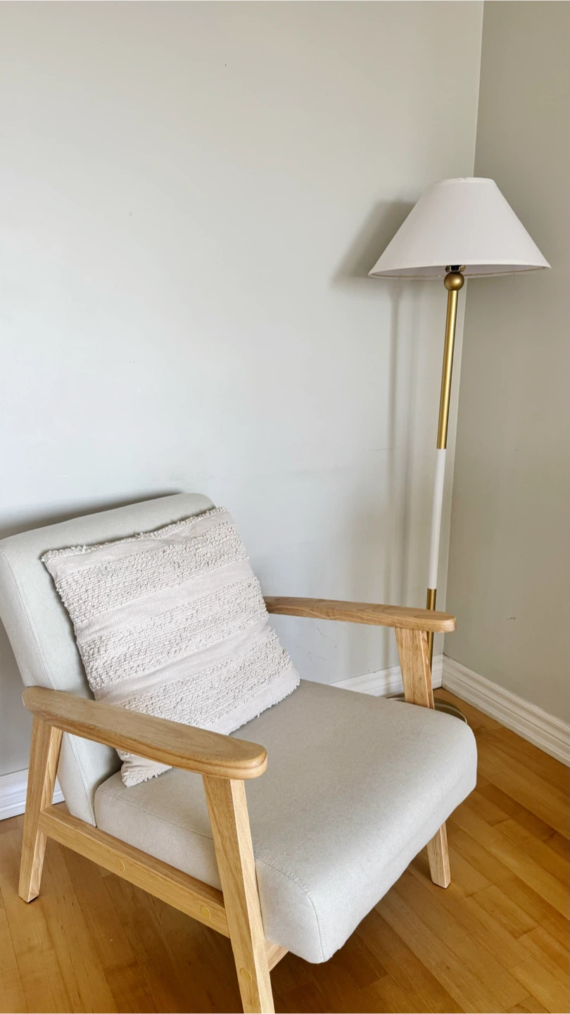 Chair with stand light - photo 3