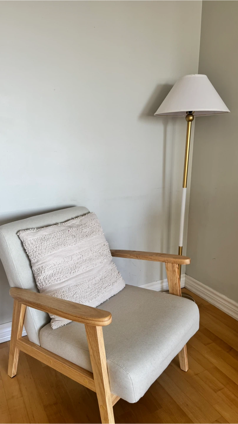 Chair with stand light - photo 2