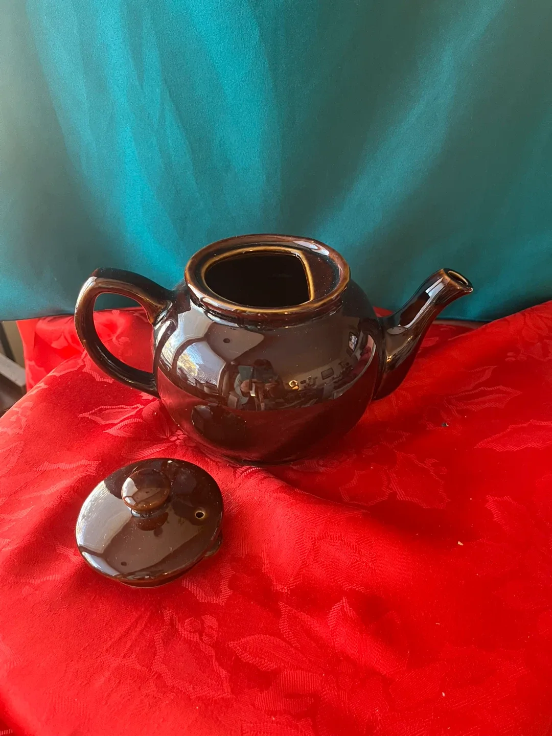 Vintage Small Brown Betty Style Teapot image indicator(3)