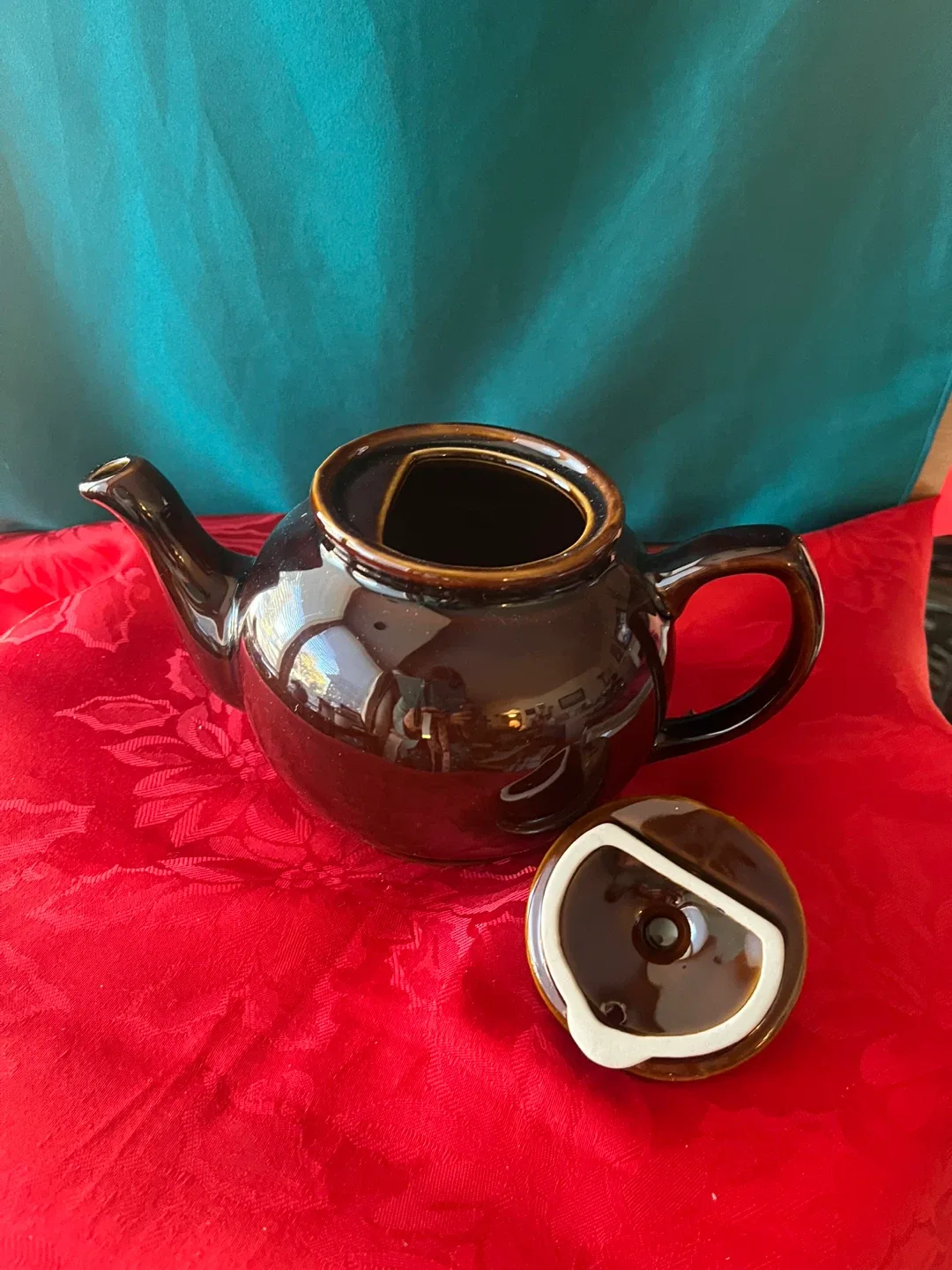 Vintage Small Brown Betty Style Teapot image indicator(2)