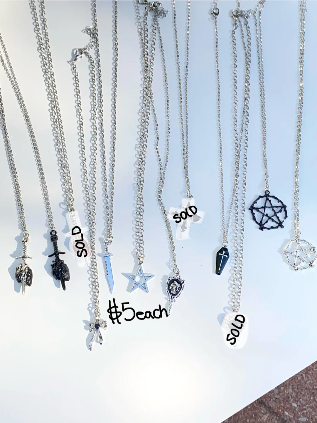 Gothic Necklace image indicator(3)