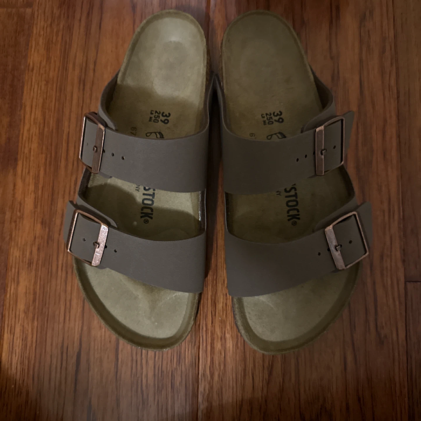 Birkenstock Arizona Mocha - Size US 8 - photo 5