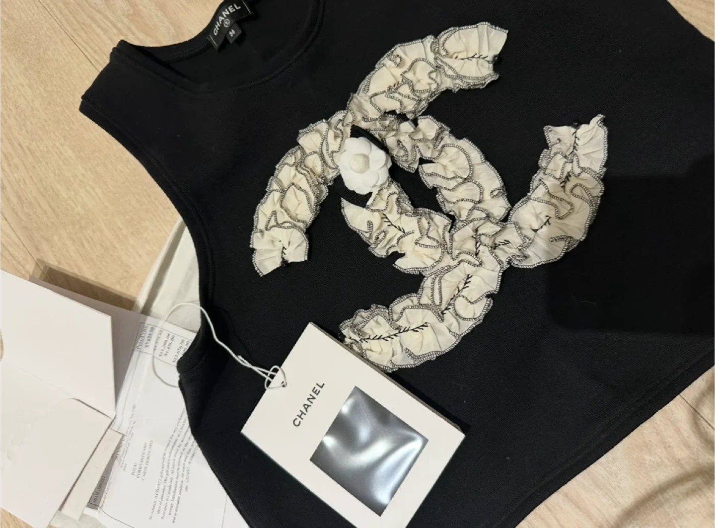 Chanel 22 Black Leather Bag & Top Size 36 image indicator(3)