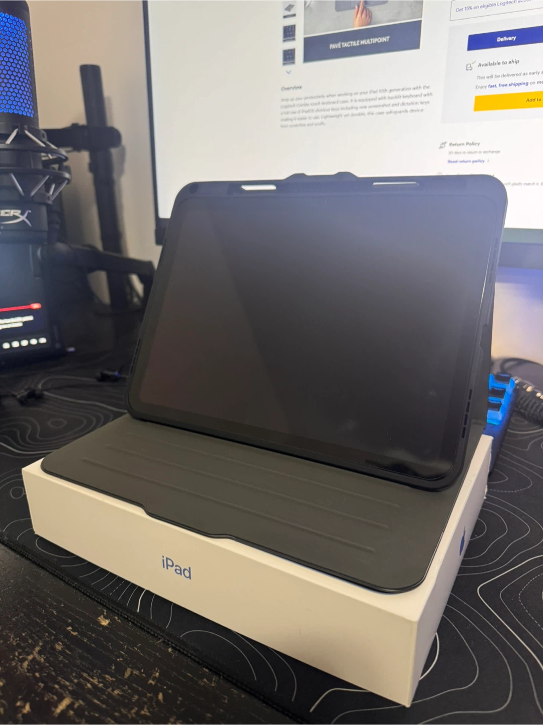 iPad 10th generation w/Case