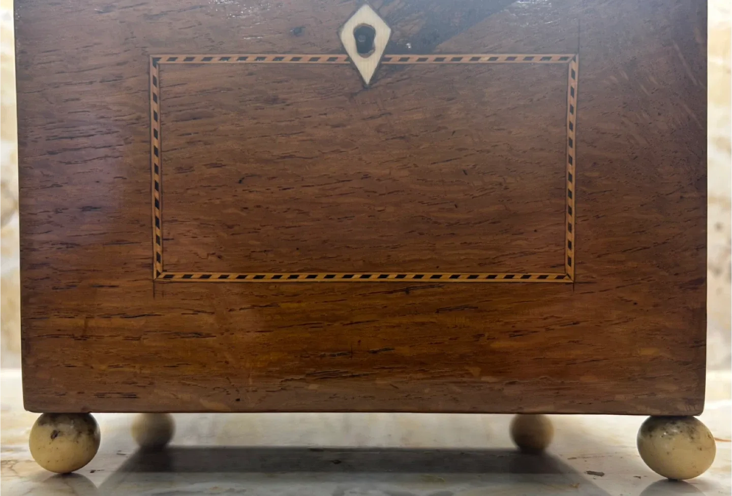 Late 18th c. English Adam Style Yew wood Tea Caddy image indicator(4)