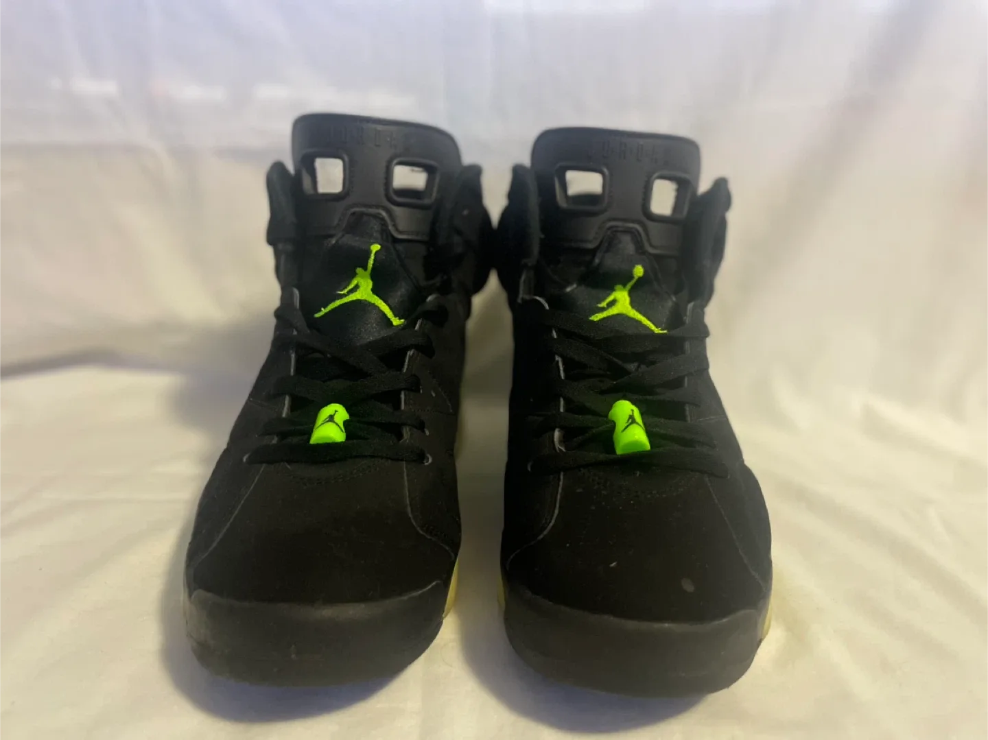 Air Jordan 6 Retro Electric Green image indicator(2)
