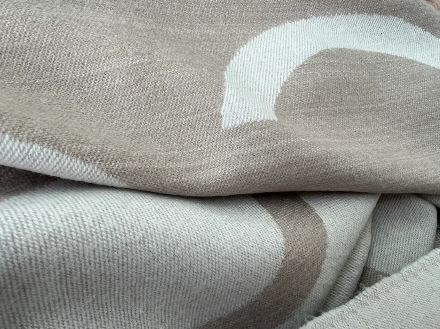 Calvin Klein Beige & White Scarf image indicator(5)