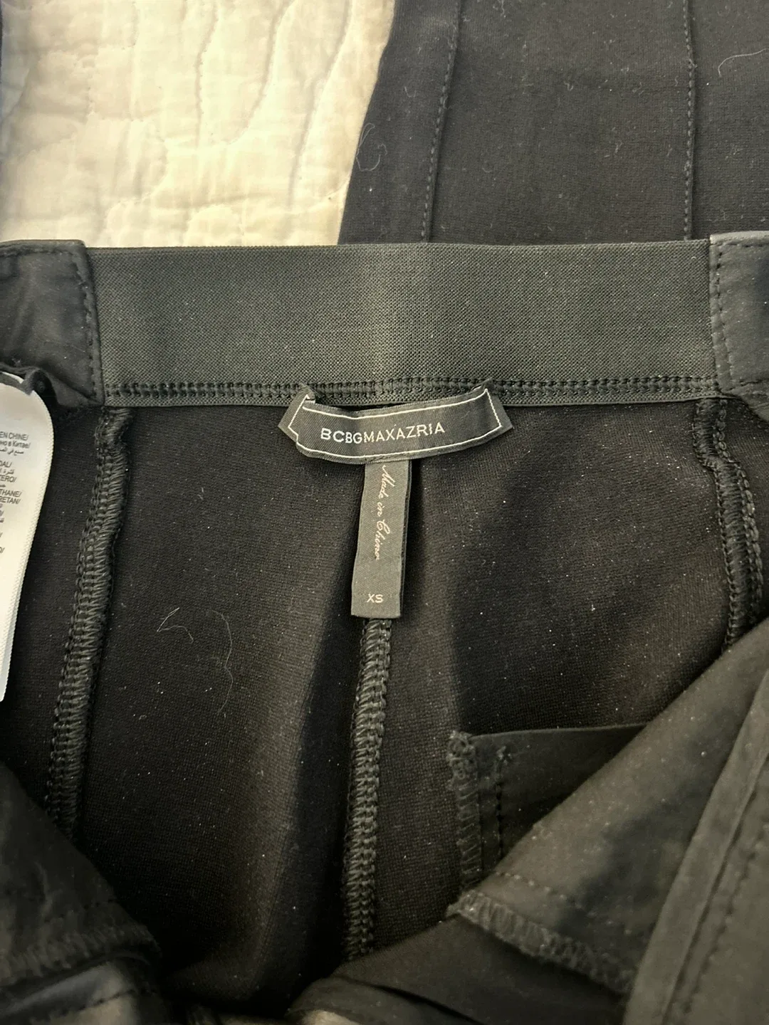 BCBGMAXAZRIA Black XS Faux Leather Panel Pants image indicator(3)