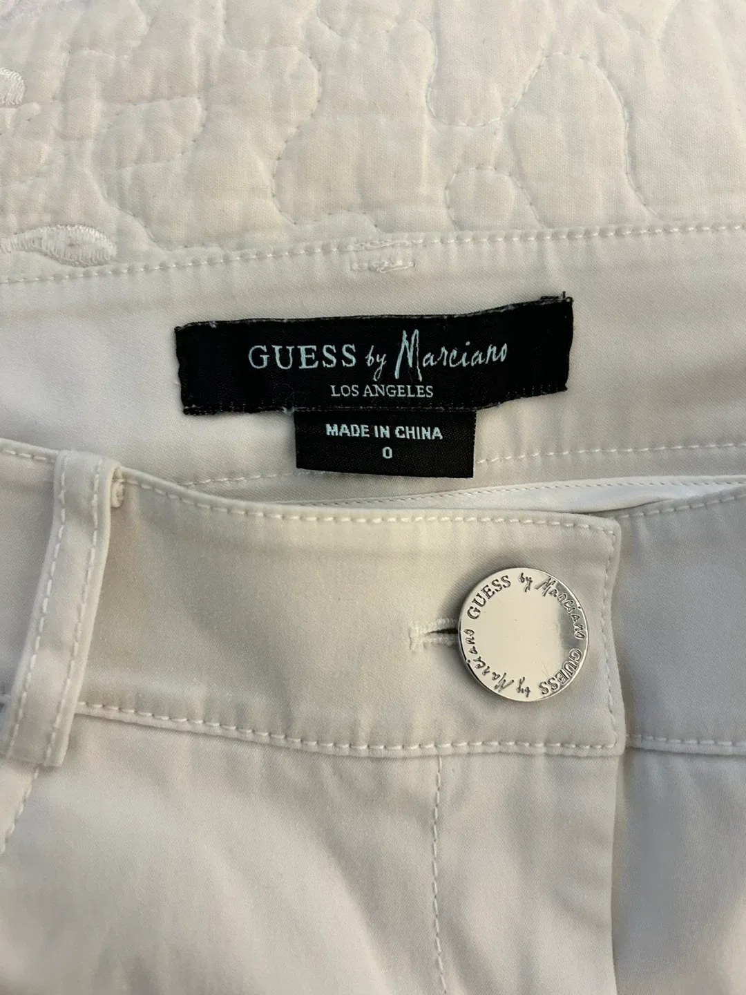 Guess by Marciano White Shorts - Size 0 image indicator(2)