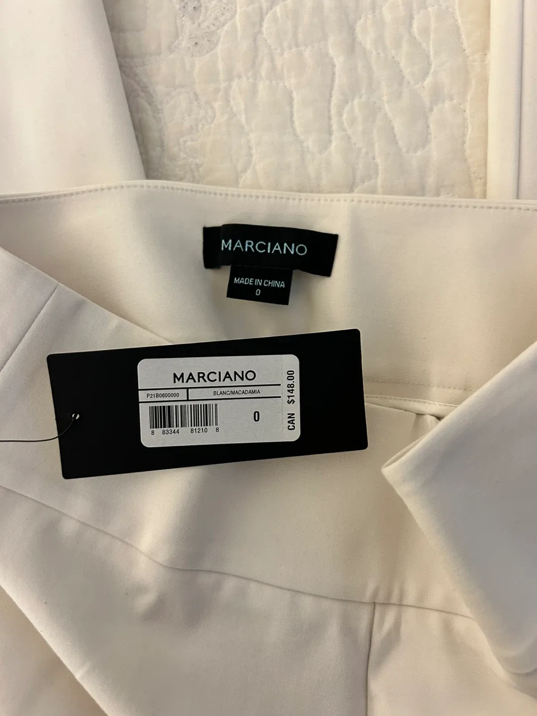 New Marciano White Pants - Size 0 image indicator(3)